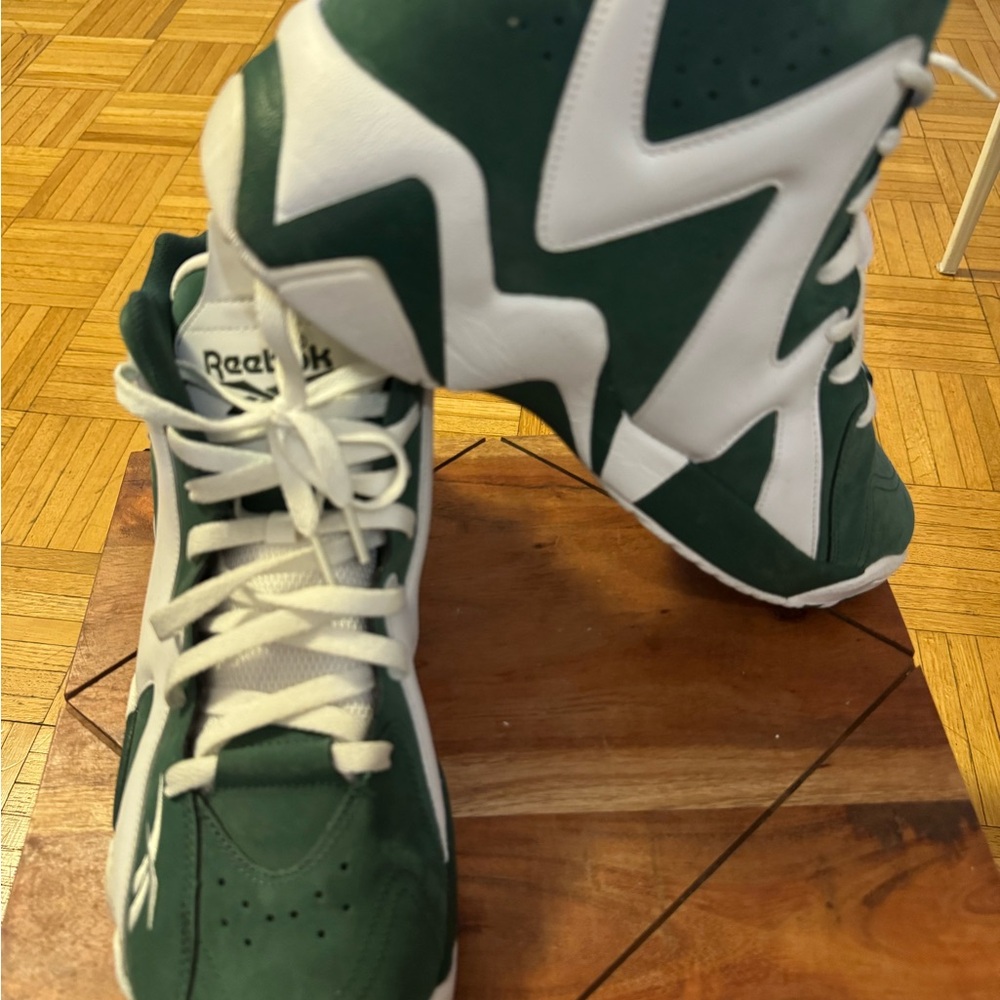 Reebok Kamikaze Men’s Green and White.